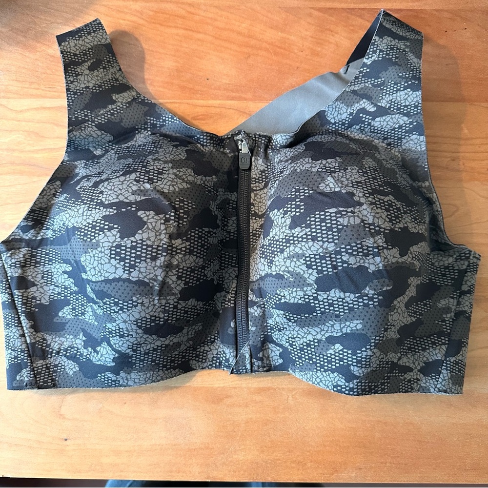 Enlite Front-Zip Bra High Support, A–DDD(E) Cups - Black and Gray Camo Size 36D